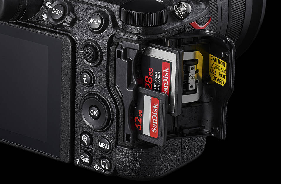 nikon z6 card type