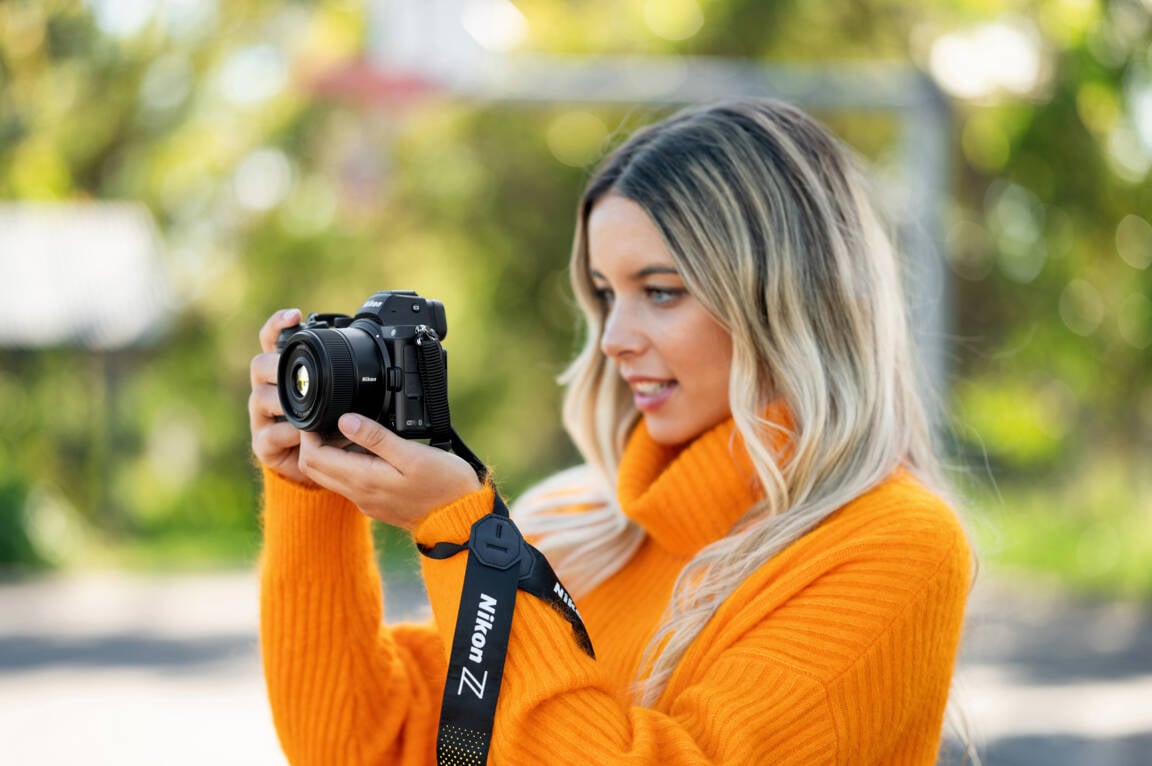 nikon 40mm pancake lens